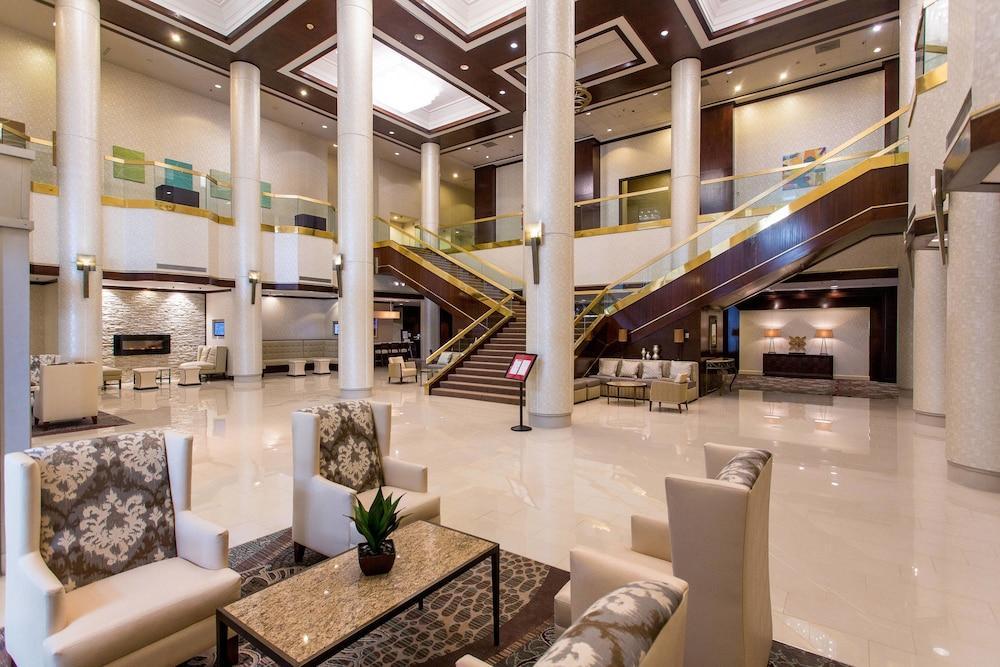แมริออท กรีนส์โบโร ดาวน์ทาวน์ Hotel ภายนอก รูปภาพ